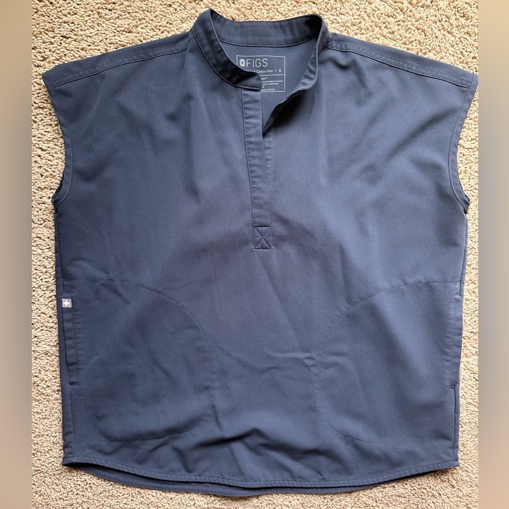 Figs Women’s Scrub set. Color: Night Sky. - Picture 3 of 5